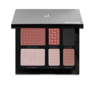 Doucce On The Go Palette - 4 Eyeshadows; 1 Highlighter; 1 Blush SEALED New